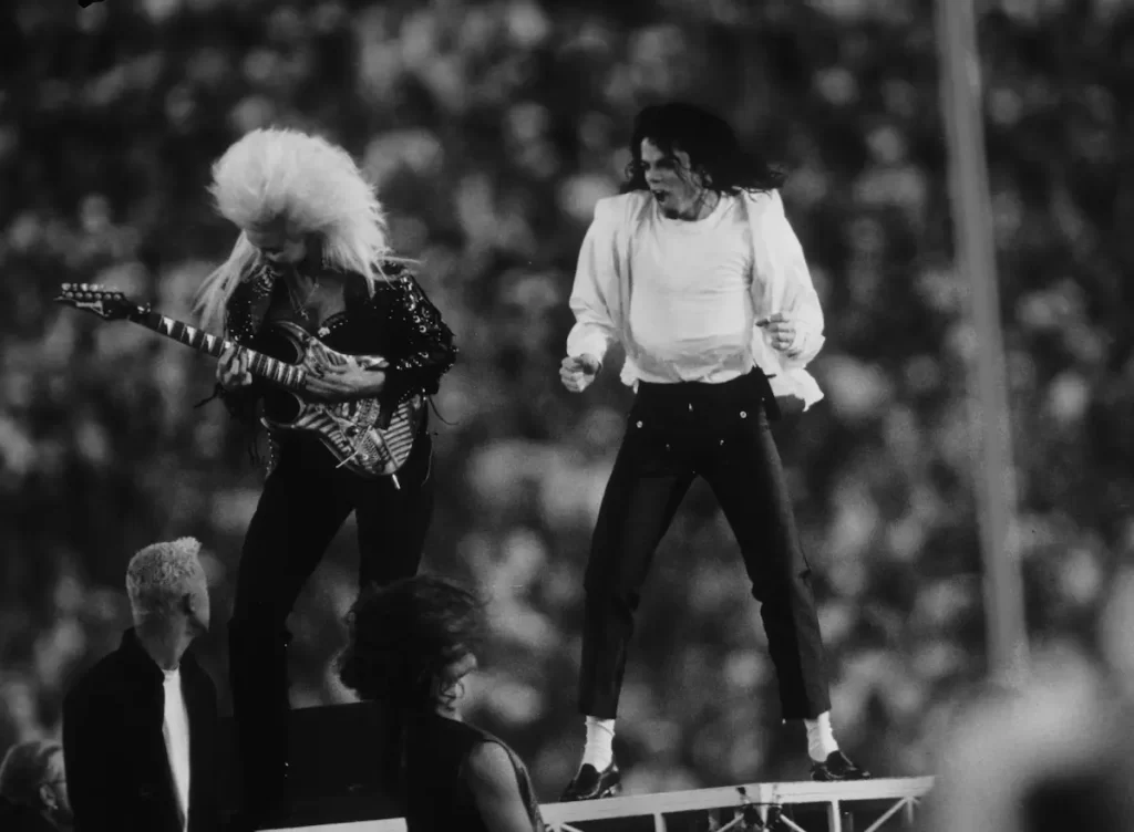 айопік про життя та кар'єру "короля поп-музики" Майкла Джексона