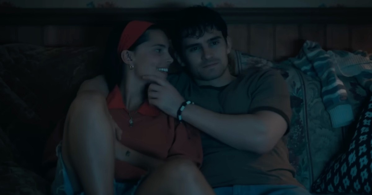 Затримка релізу Obsession